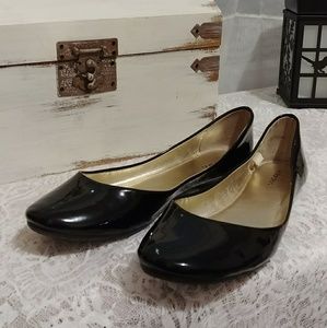 Black flats sz 9 1/2